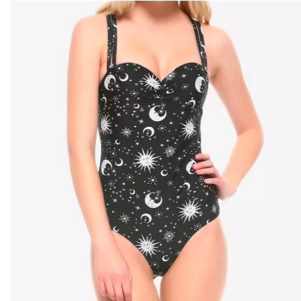 Hot Topic Celestial Sun Moon Star One Piece Swimsuit Black White Whimsigoth Sz S